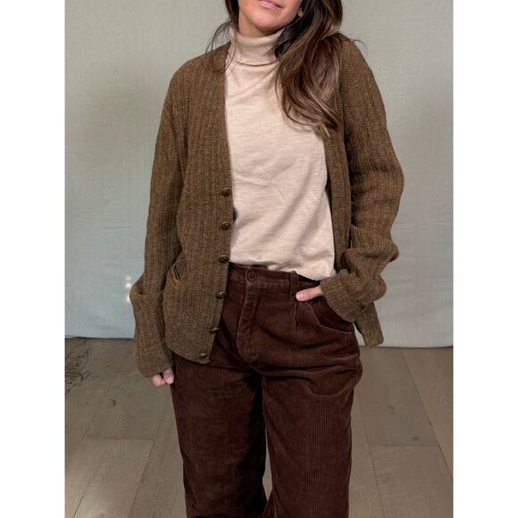 Vintage Brown Ribbed Knit Cardigan - Picture 2 of 9